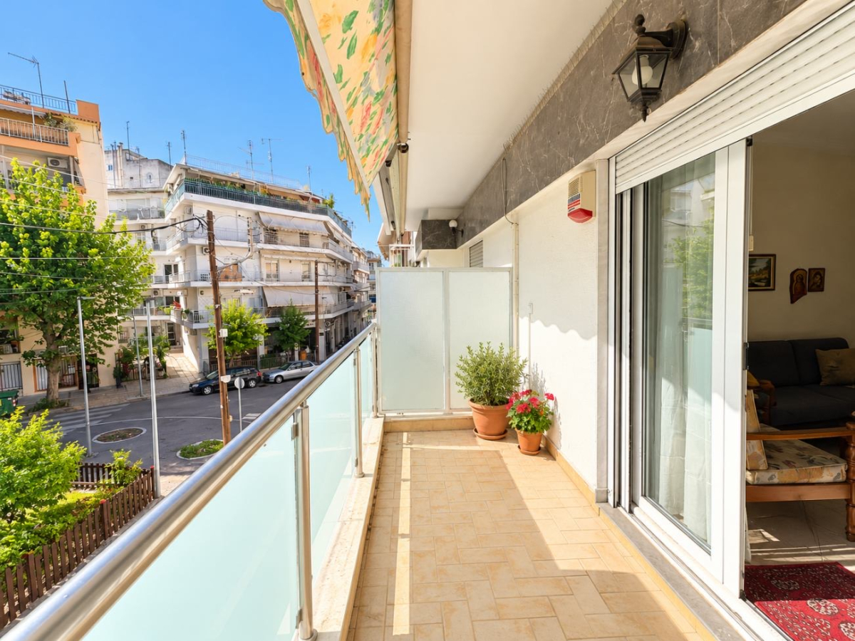 property-img